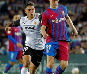 米乐官网 - 奥林匹亚足球俱乐部 