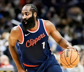 米乐YY易游 -包含赛地聚焦：国王杯冲刺阶段热度飙升，洛杉矶快船止住颓势，悬念犹存，细节决定成败的词条