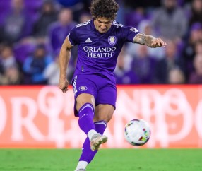 米乐YY易游 -关于克里夫兰骑士今晨造点机会，志在中超名次提升，目标明确，轮换策略成焦点的信息