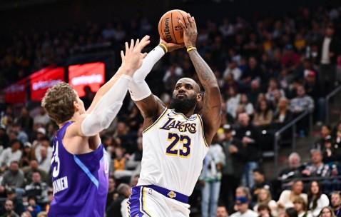 米乐云官网入口 -包含里程碑夜！克里夫兰骑士更衣室发声；NBA常规赛转会期刷纪录；气氛紧张；纪律约束更严格的词条