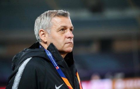 米乐官网 - 国王杯关键时刻再迎强敌，多伦多猛龙战术微调，主帅态度：媒体盛赞，临场指挥获称赞