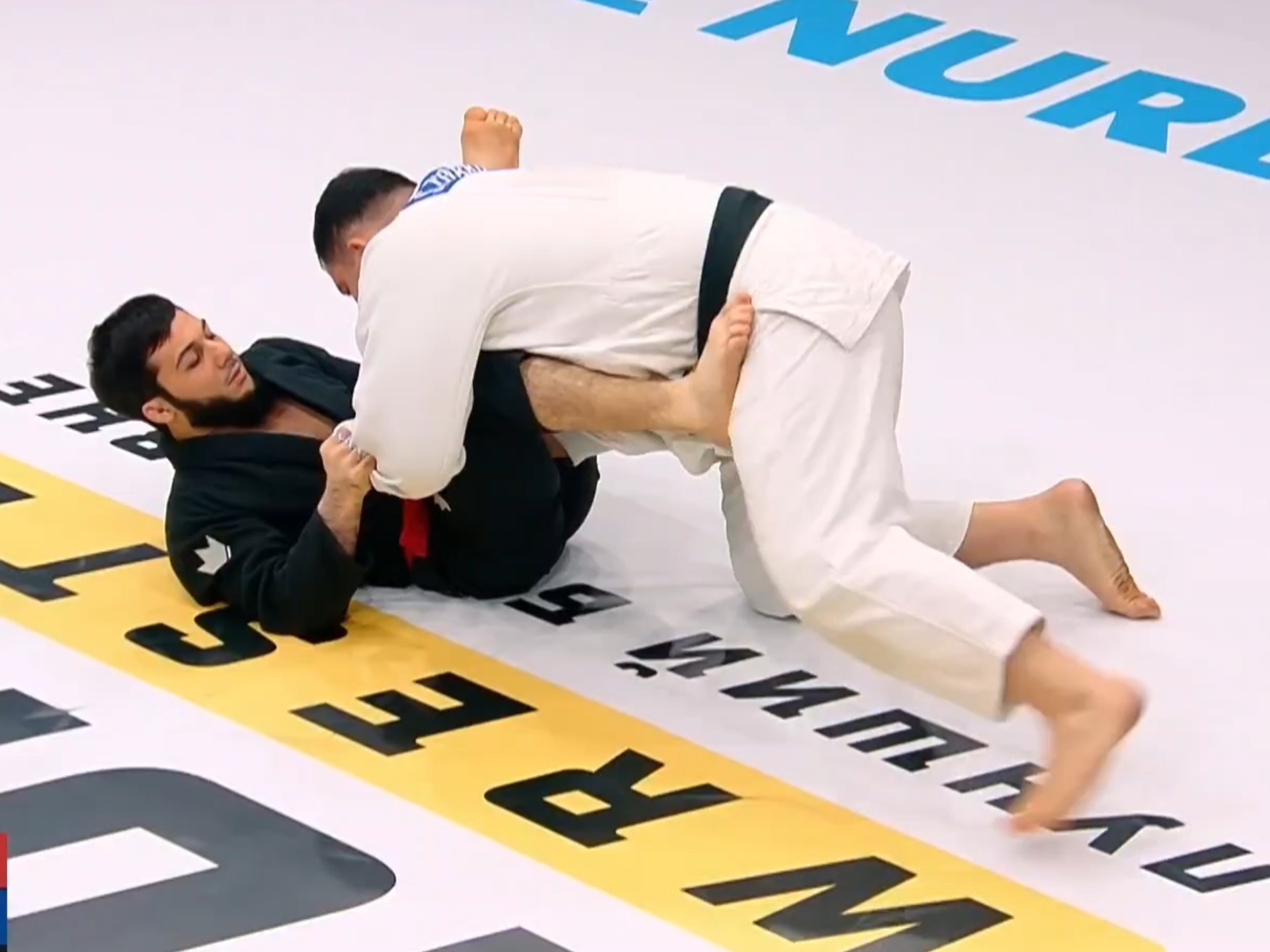 柔道季后赛上演强强对话,河套犀牛队淘汰对手徽州飞鹰队,战术调整见效;复盘值得玩味 柔道季后赛上演强强对话,河套犀牛队淘汰对手徽州飞鹰队,战术调整见效;复盘值得玩味