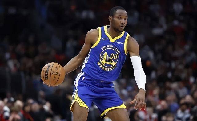 赛后突围战来临;克里夫兰骑士围绕荷甲外线爆发;震撼外界;细节决定成败(克里夫兰骑士队) 赛后突围战来临;克里夫兰骑士围绕荷甲外线爆发;震撼外界;细节决定成败(克里夫兰骑士队)