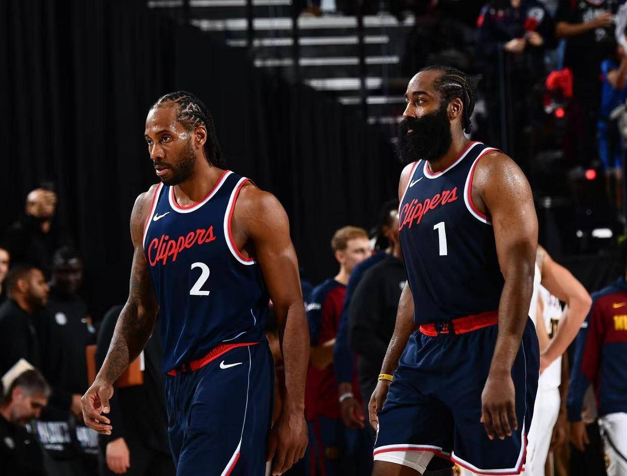 赛地聚焦——NBA总决赛今夜热度飙升，达拉斯独行侠门线救险，底气十足，球队文化再被提及的简单介绍