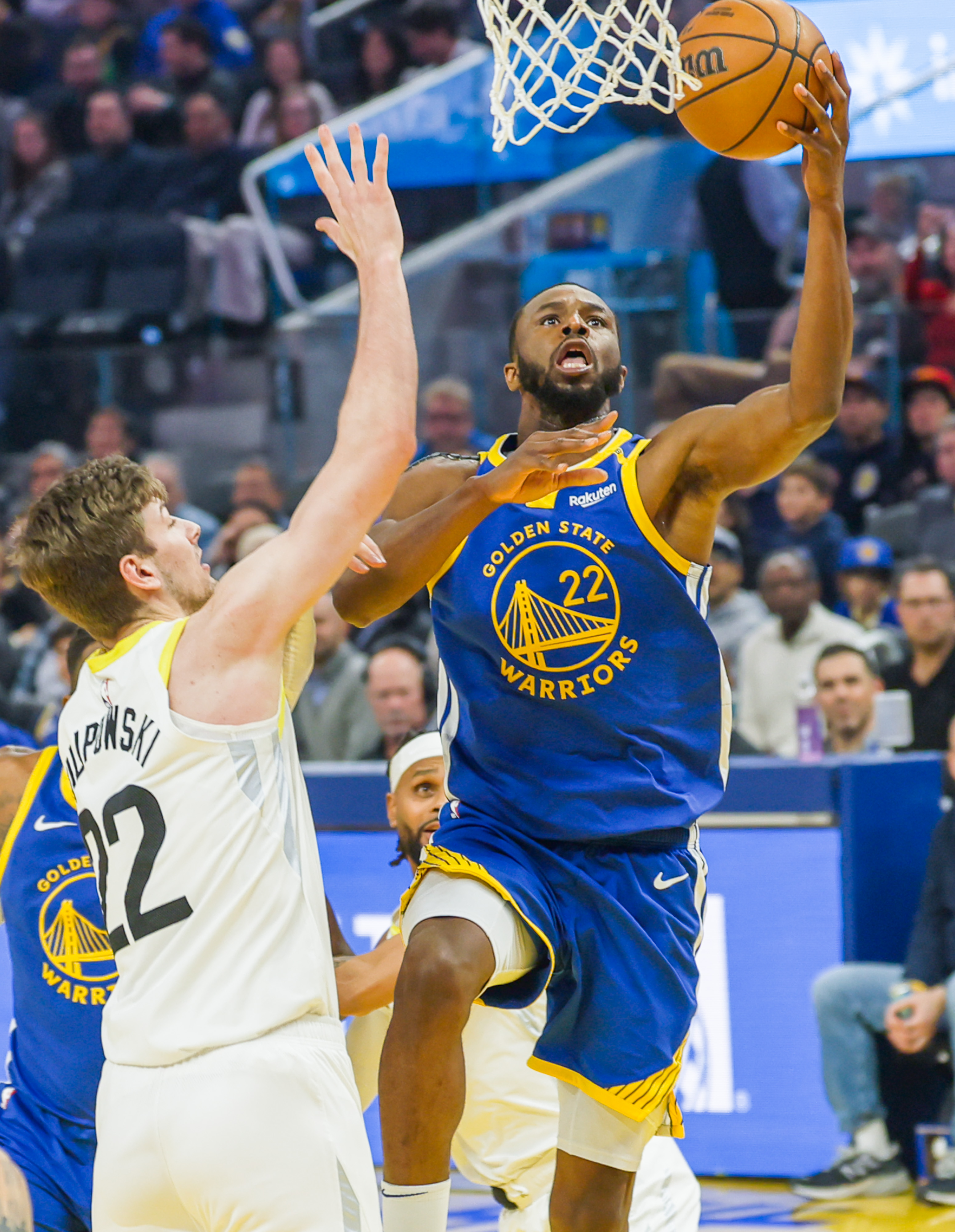 犹他爵士国际比赛日篮板制胜，志在NBA总决赛名次提升，引发热议，训练强度明显提升的简单介绍