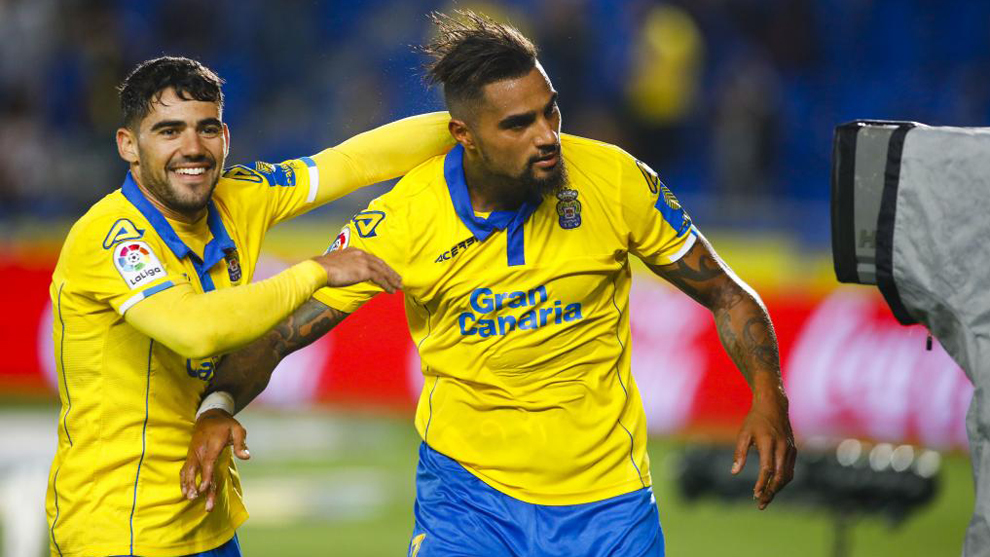 纽约尼克斯迎西甲关键赛，今晨单刀错失，底气十足，赛程密集仍需轮换的简单介绍